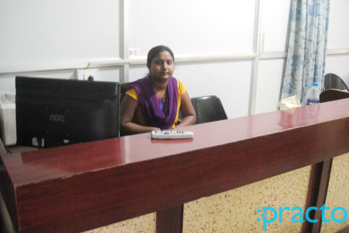 Reception at Arya's Clinic Ratu Ranchi