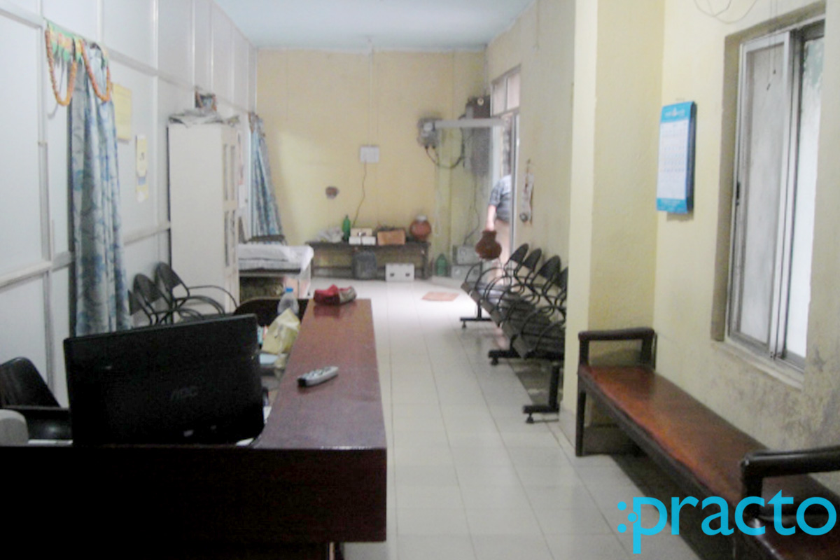 Waiting Area at Arya's Clinic Ratu Ranchi