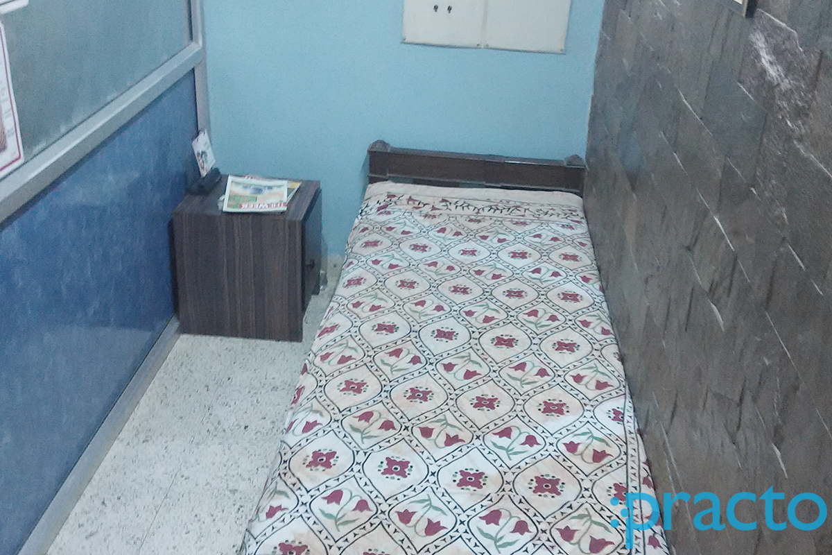 Waiting Area at Ever Smile Dental Clinic Kandivali West Mumbai