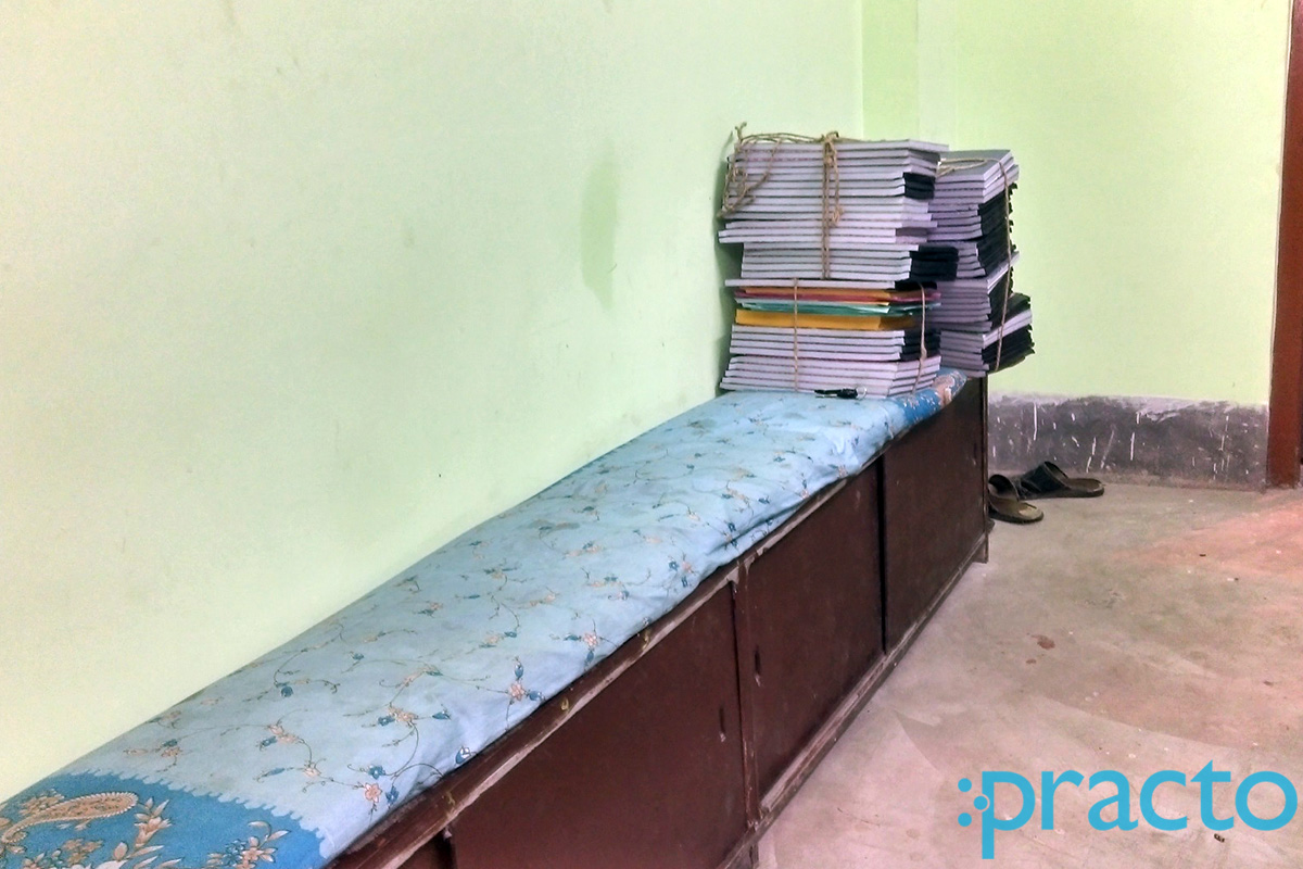 Waiting Area at Sweet Smile Dental Clinic Northern Avenue Kolkata