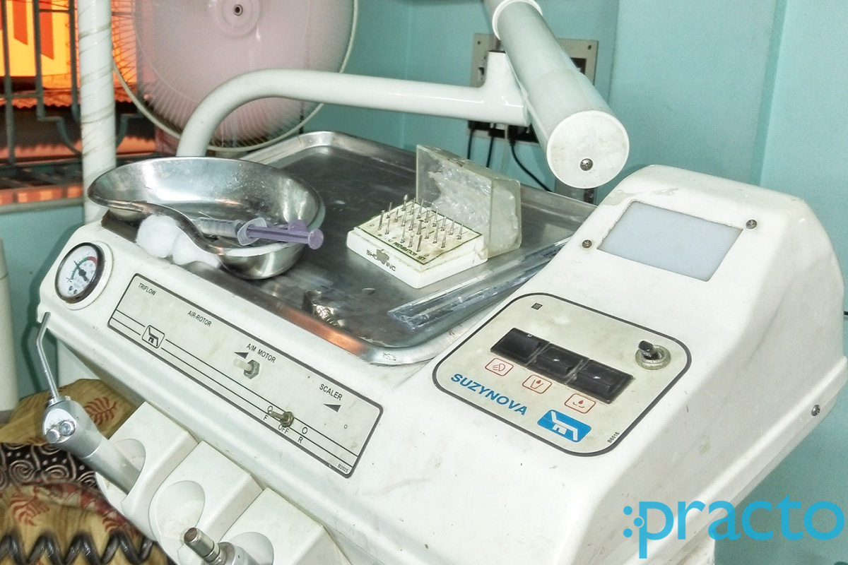 Services at Divine Dental Clinic Baguihati Kolkata