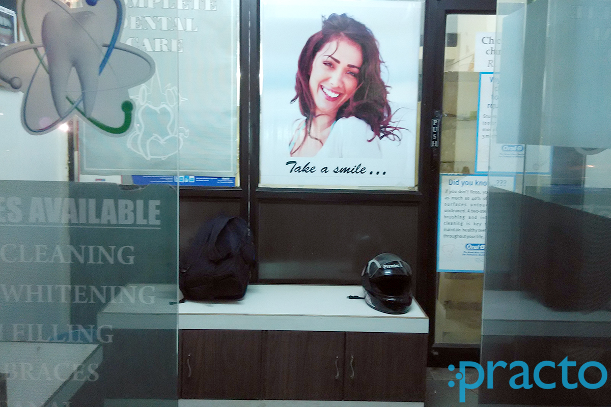 Entrance at Complete Dental Care Borivali West Mumbai