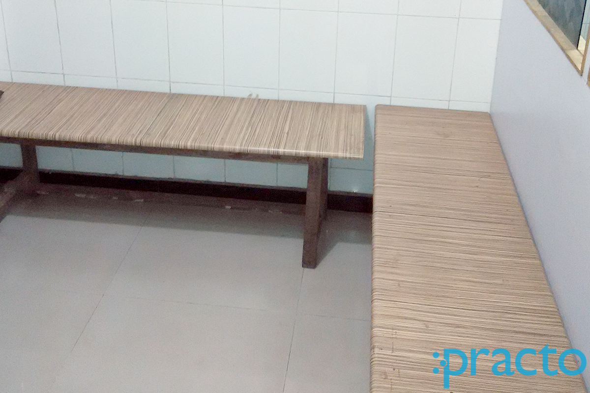 Waiting Area at Shree Varad Clinic Borivali West Mumbai
