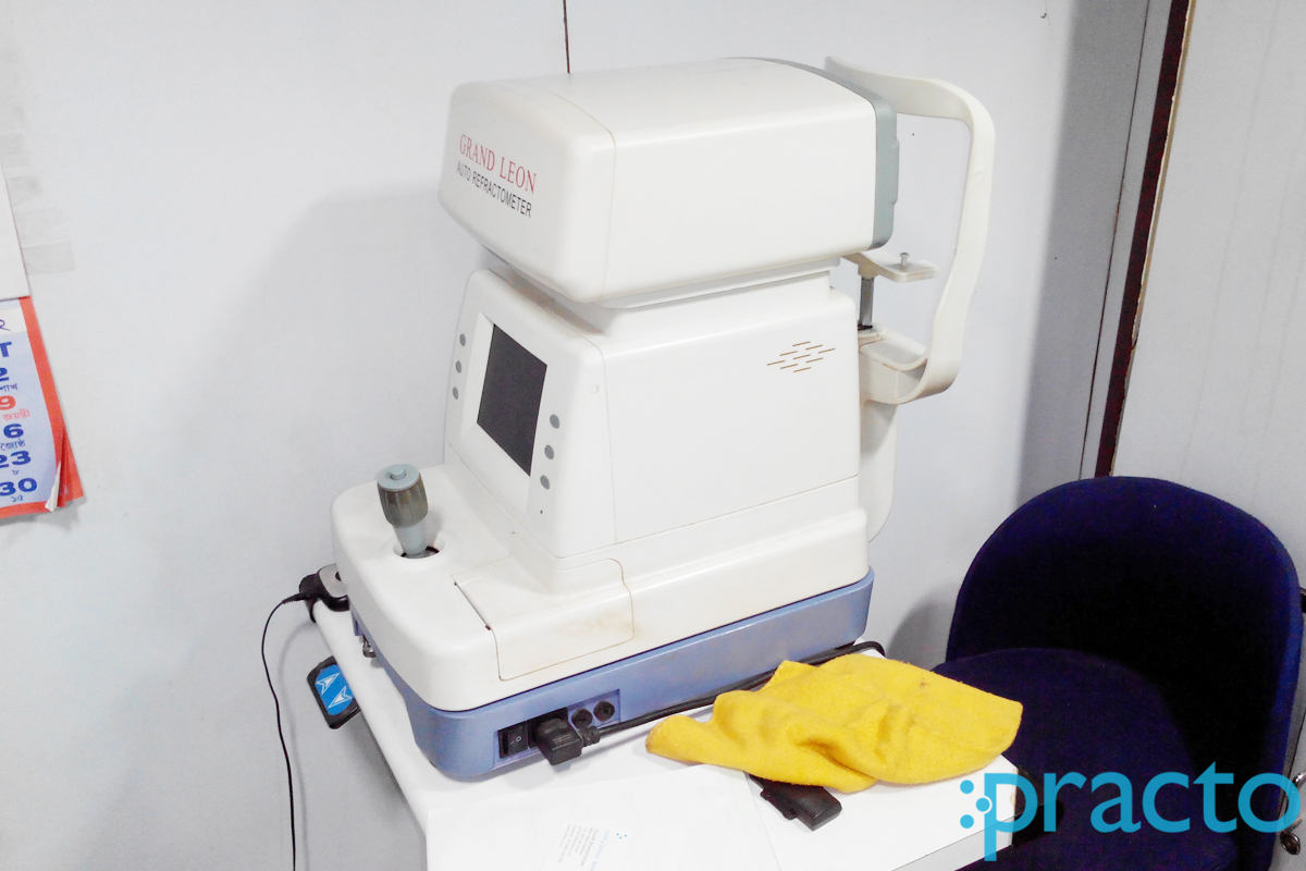 Services at Mahavir Opticals Behala Kolkata