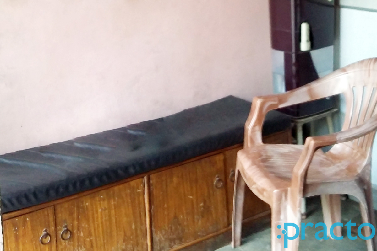 Waiting Area at Dr. K.G Gupta Clinic Gurdwara Lucknow
