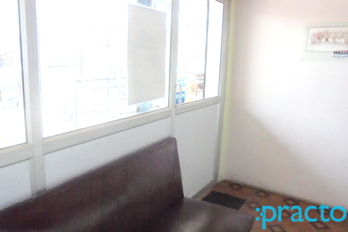 Waiting Area at Saw Shine Dental Clinic Thakurganj Lucknow