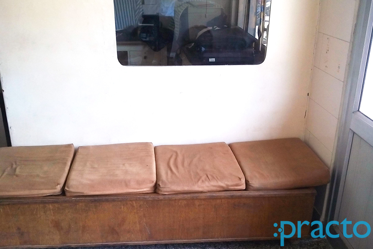 Waiting Area at J.D. Clinic New Basant Vihar Ludhiana