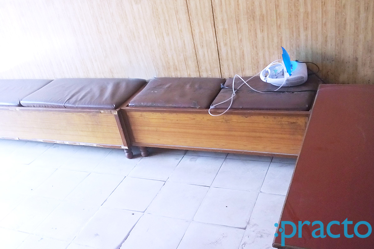 Waiting Area at Shri Ram Clinic Guru preet nagar Ludhiana