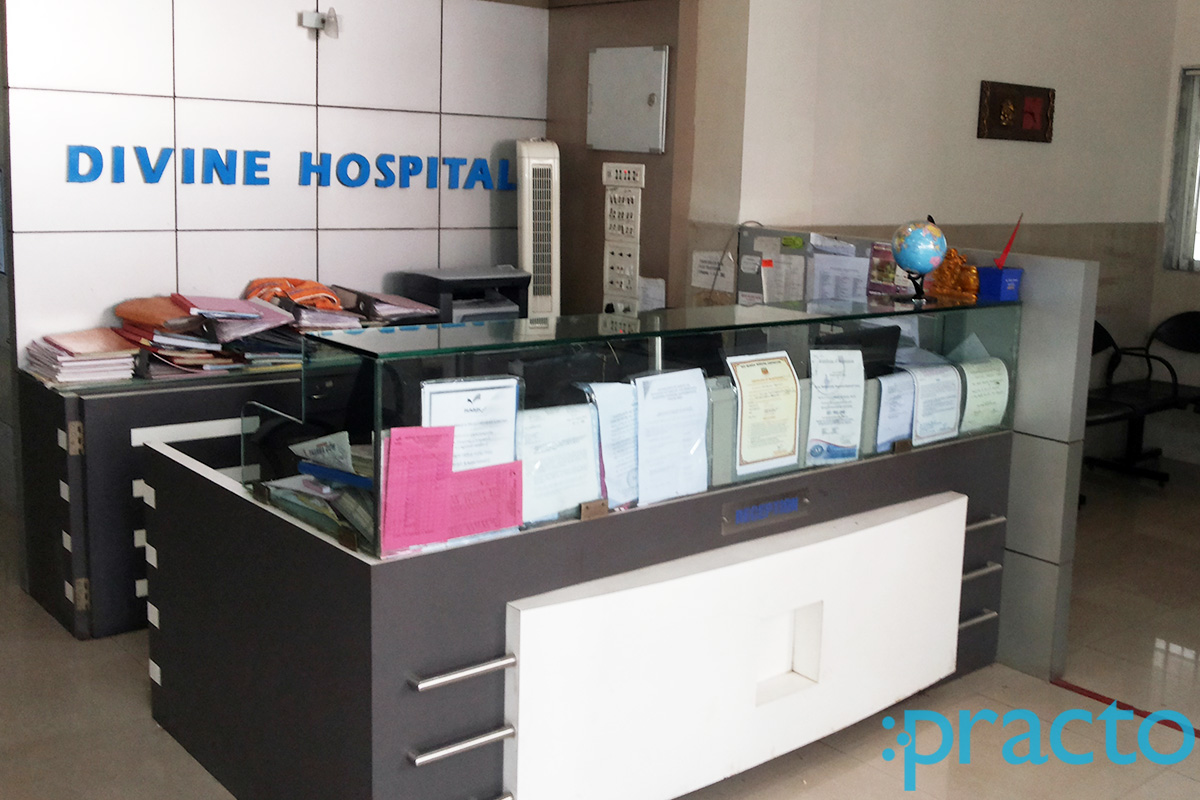 Reception at Divine Multispeciality Hospital Ghansoli Navi Mumbai