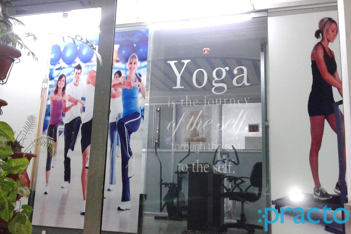 Entrance at Pain Relief Clinic Indira Nagar Lucknow