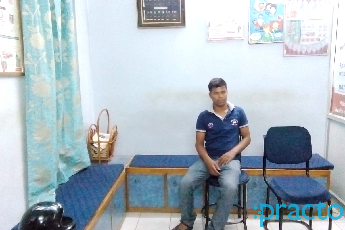Waiting Area at Dr. Srivastavas Dental Clinic & Oral Cancer Detection Centre Ashiyana Lucknow