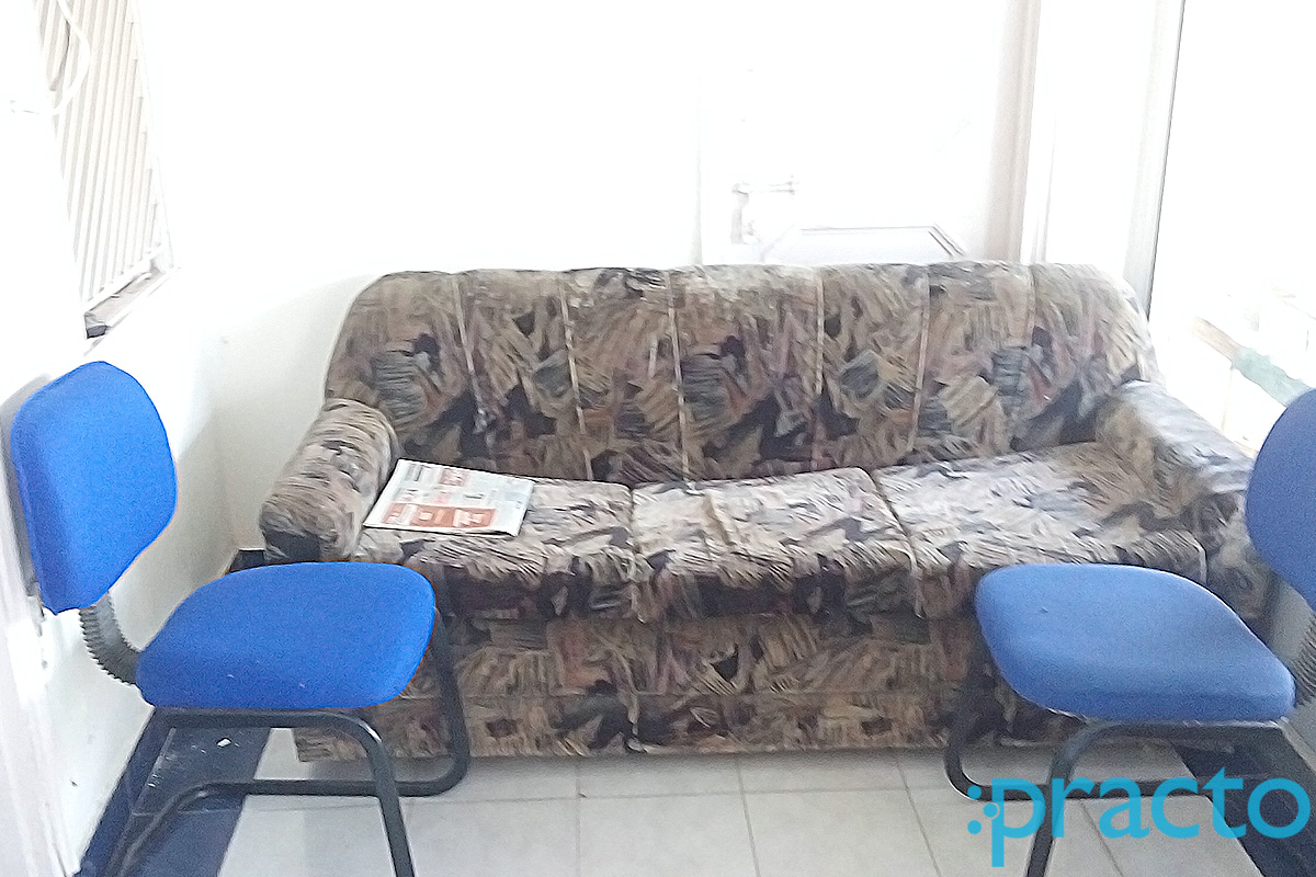 Waiting Area at Preet Clinic New deep nagar Ludhiana