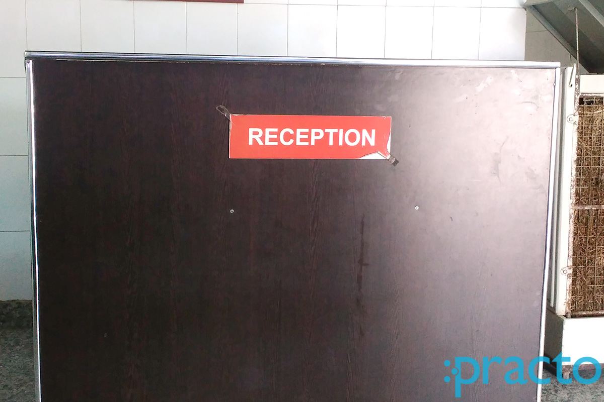Reception at Mediliv Liver And Multi Specialty Hospital M.L.A.Rest House Bhopal