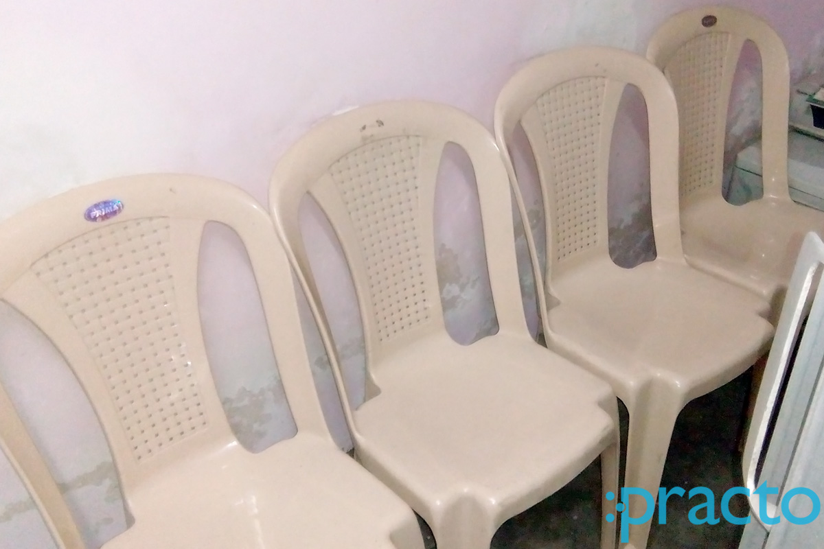 Waiting Area at Vidya Homoeo Clinic LDA Colony sector G Lucknow
