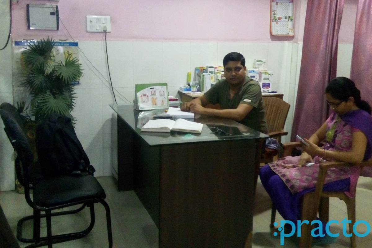 OPD/Ward at Garima Dental Clinic Rajajipuram Lucknow