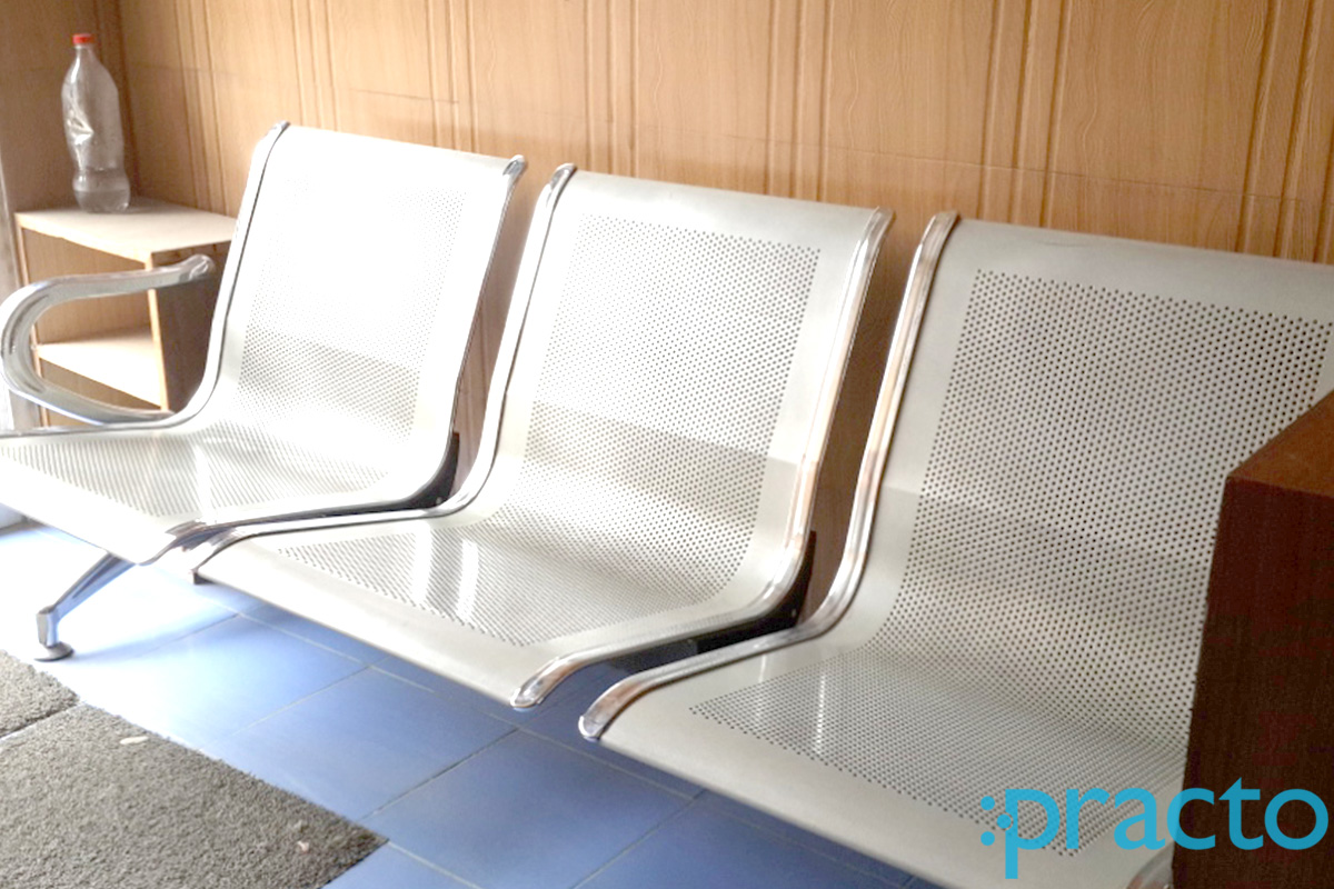 Waiting Area at Guru Nanak Dental Clinic Urban estate dugri Ludhiana