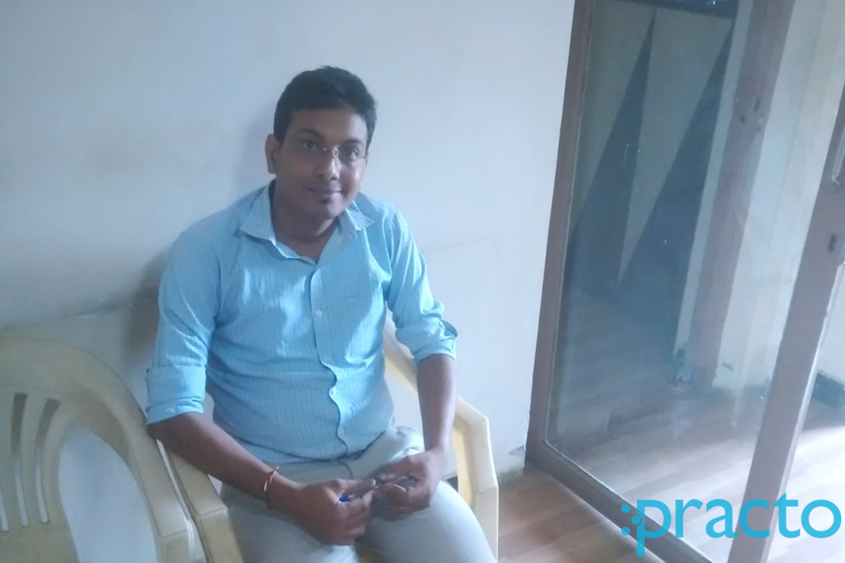 Waiting Area at Smile Plus Dental Clinic Un Surat