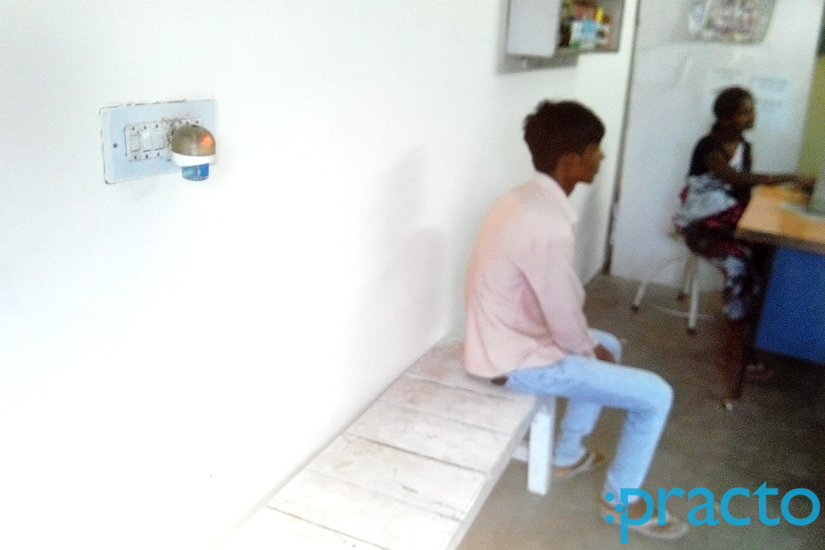 Waiting Area at Shri Ganesh Clinic Sector-21 Panchkula