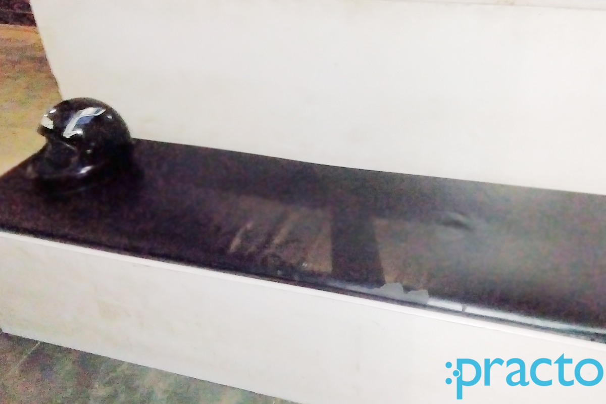 Waiting Area at Dr. Ashish Kumar Shivhare Dental Clinic Gomtinagar Lucknow