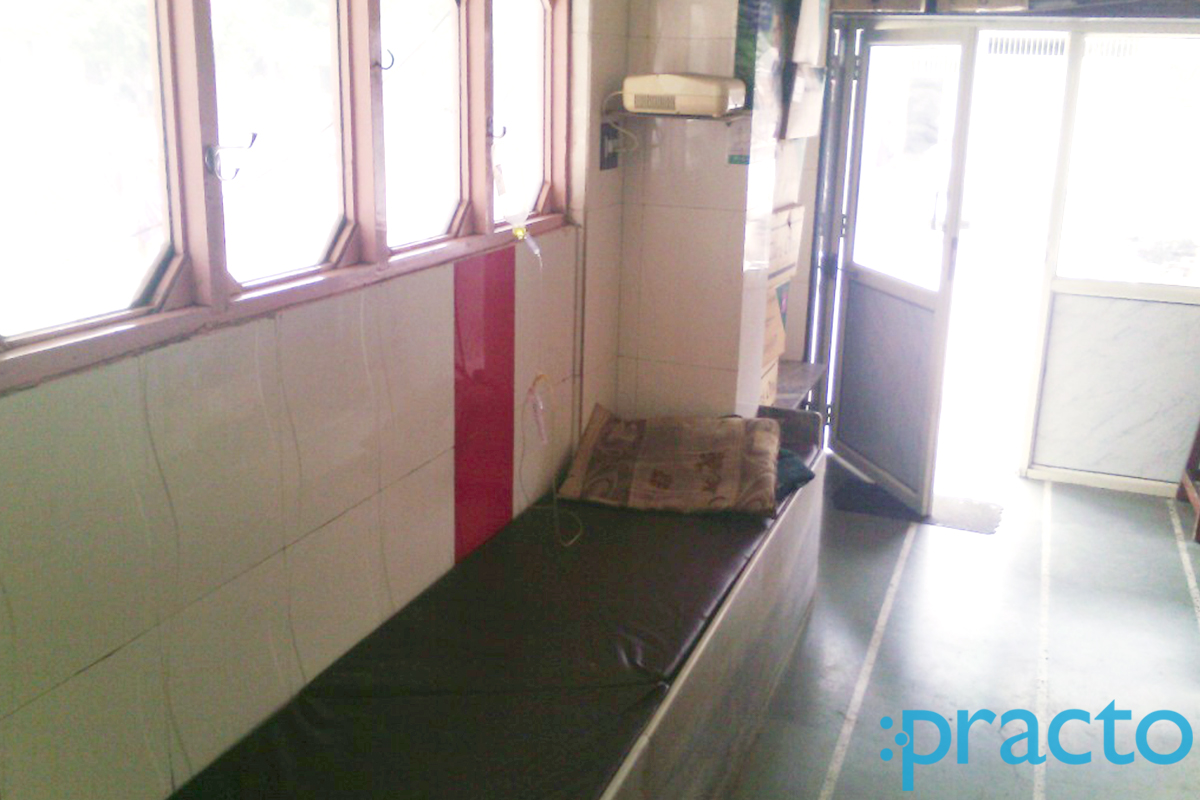 Waiting Area at Dangogev Clinic Katargam Surat