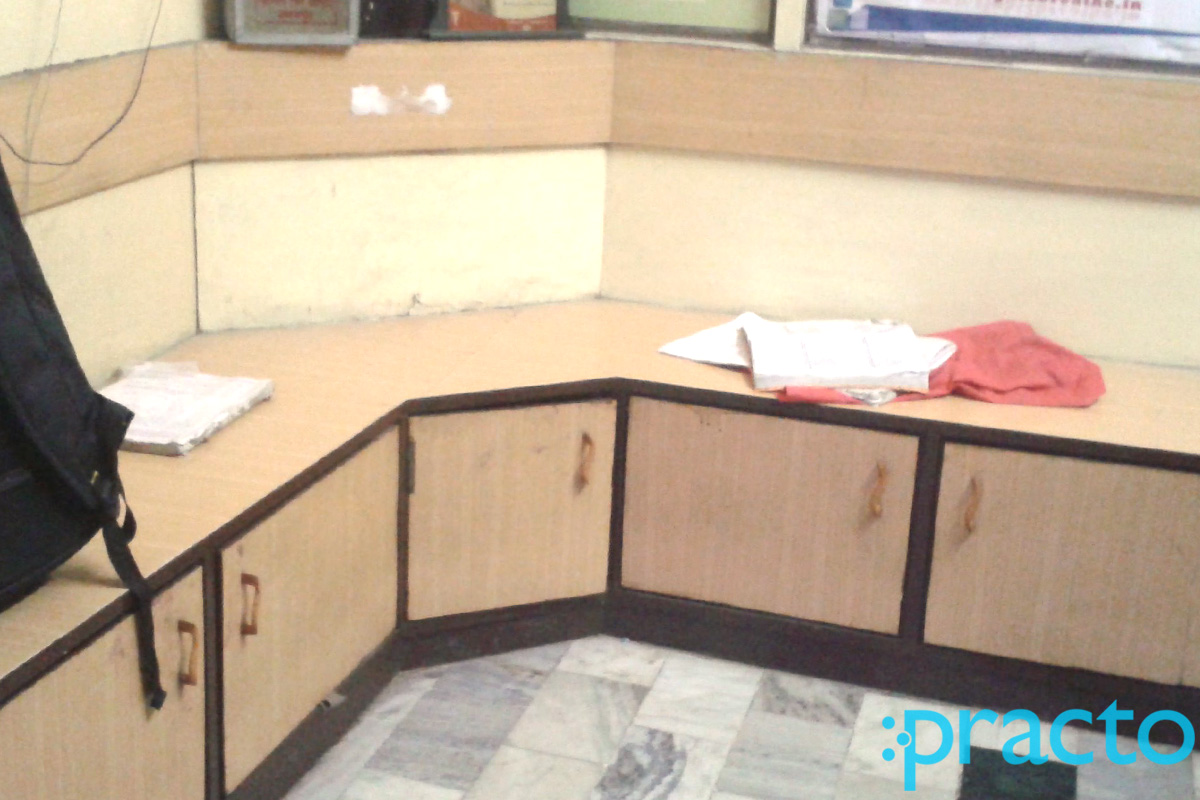 Waiting Area at Dr. Hansmukh Gandhi's Clinic LIG Colony Indore