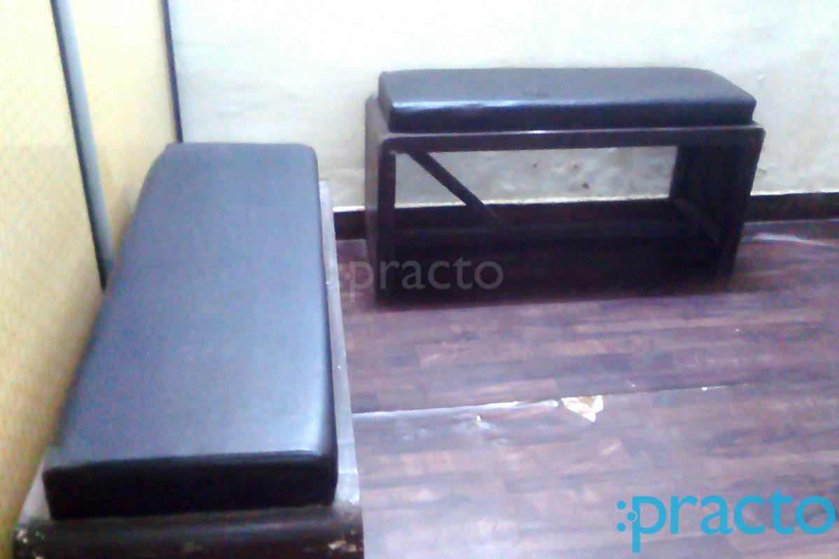 Waiting Area at Shree Sai Clinic Mira Road Mumbai