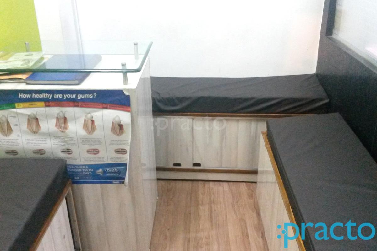 Reception at Agrawal Dental Clinic Hamidia Road Bhopal