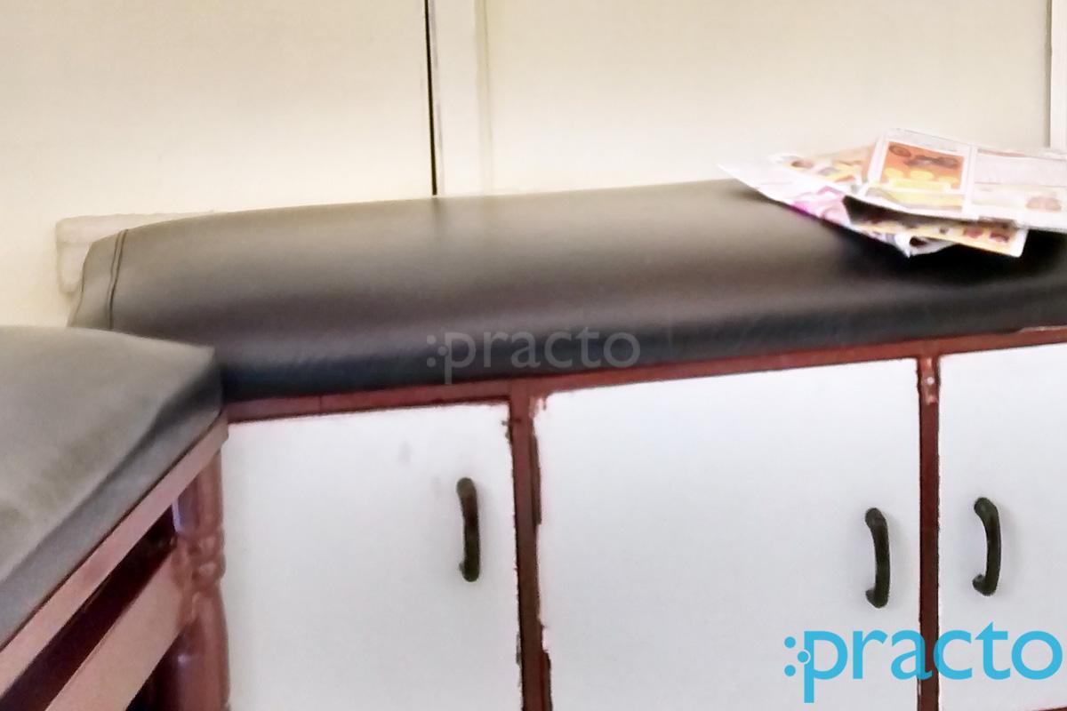 Waiting Area at Dr. Ajay Gupta's Dental Clinic Itwari Nagpur