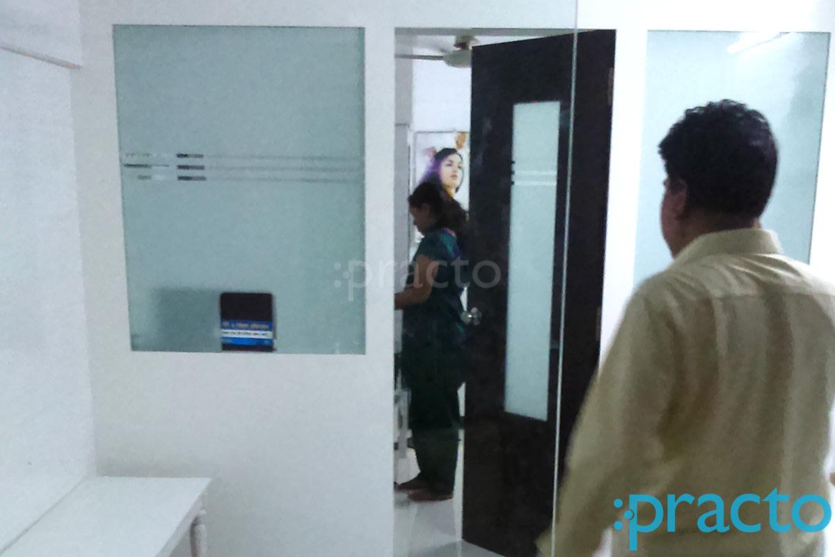 Entrance at Dr. Harish Bhatt's Clinic Bhayandar West Mumbai