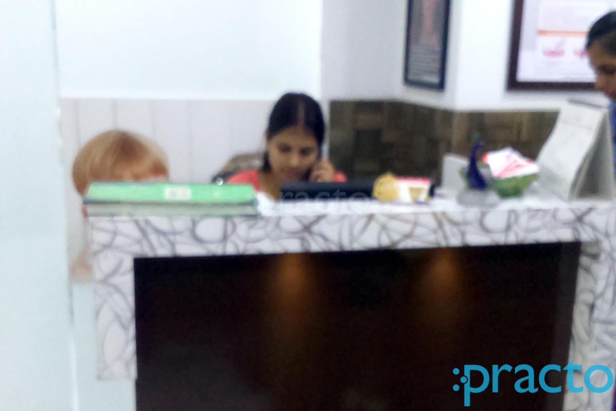 Reception at Shivhare's Dental Clinic Bhayandar West Mumbai