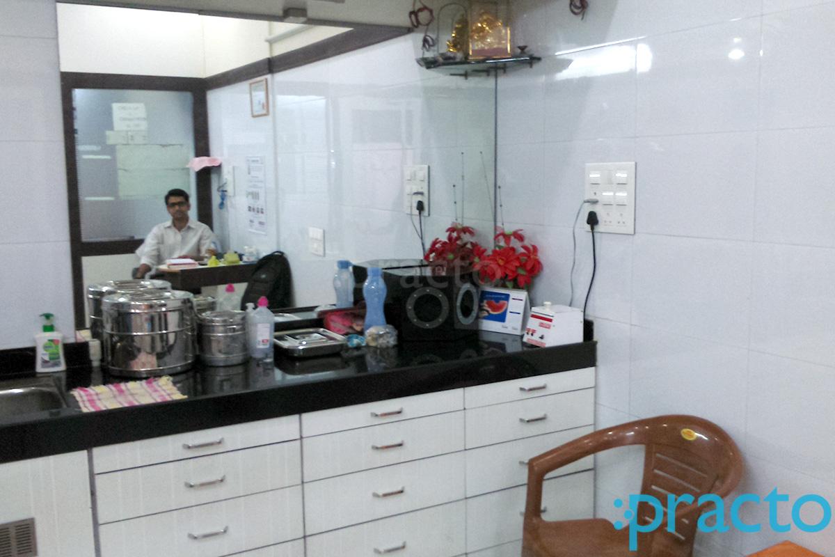 OPD/Ward at Kulkarni's Dental Clinic Bhayandar West Mumbai