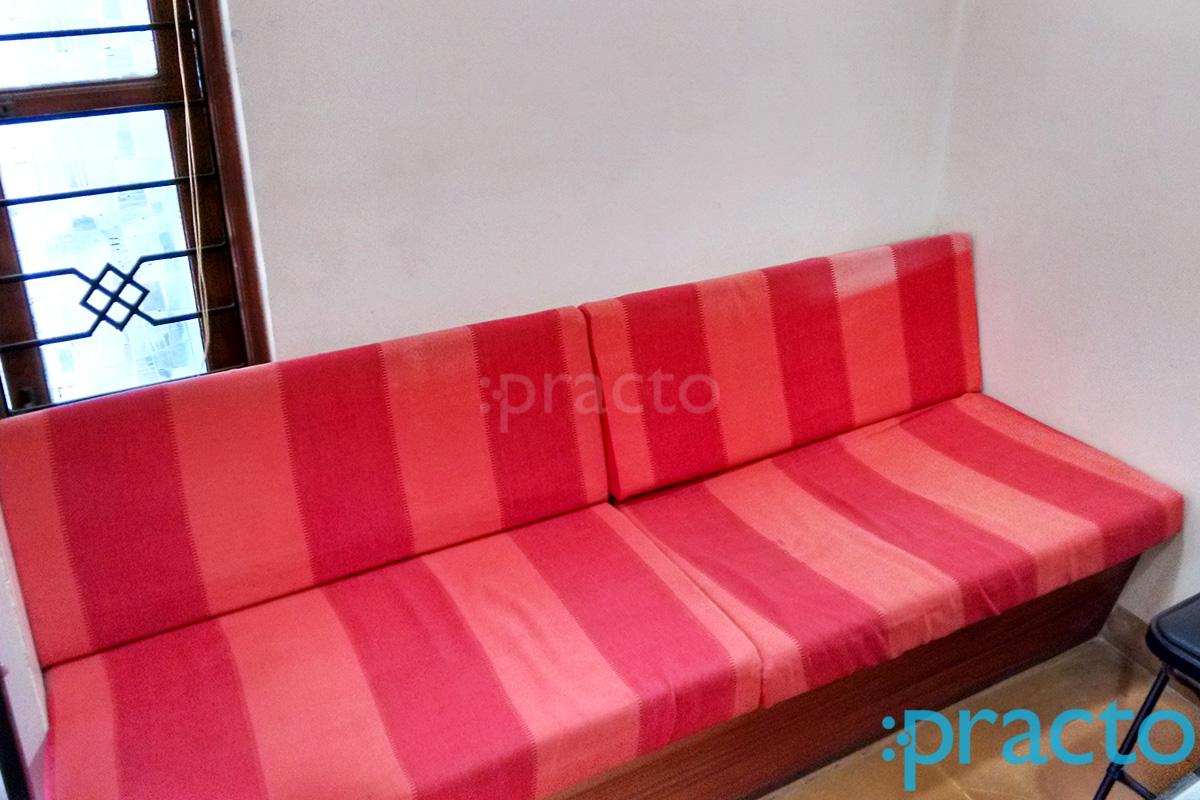 Waiting Area at Dr. Renu Mahtani's Autoimmunity Treatment Centre Baner Pune
