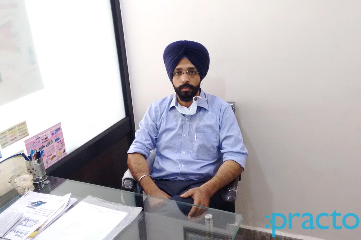 OPD/Ward at Chugh Dental Clinic & Implant Centre New Model Town Ludhiana