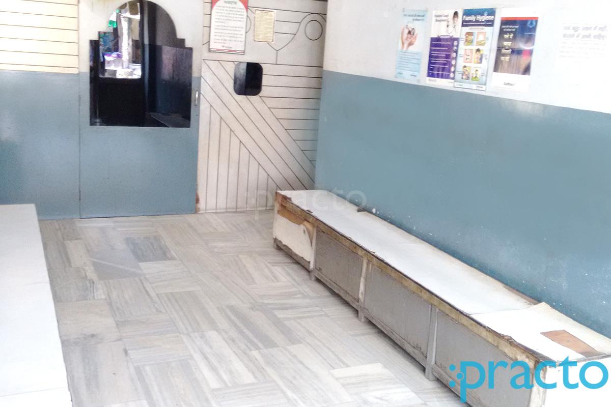 Waiting Area at Khurana Clinic New Janta Nagar Ludhiana