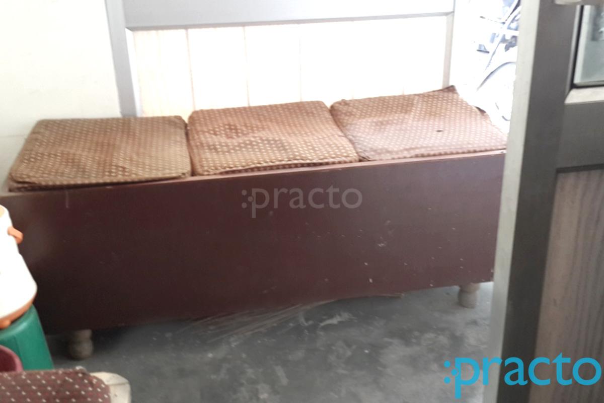 Waiting Area at Sheela Clinic Shivpuri Ludhiana