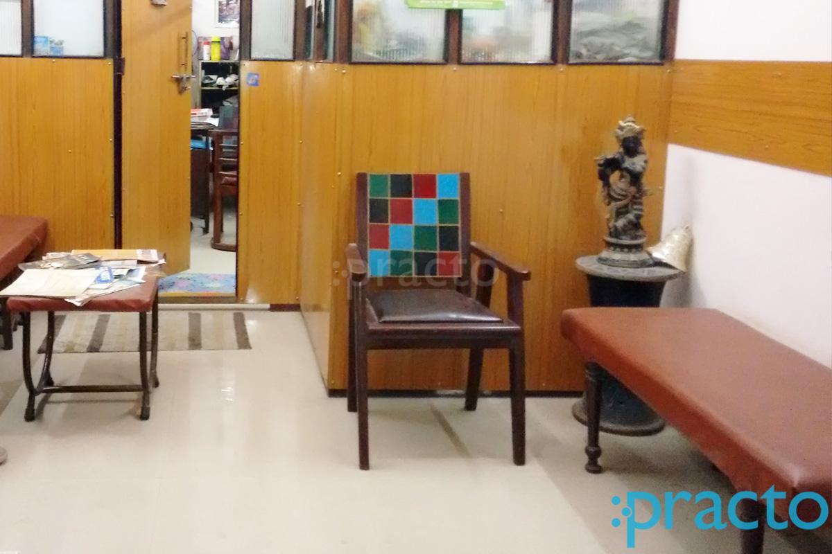 Waiting Area at Subha & Sham Clinic Kandivali West Mumbai