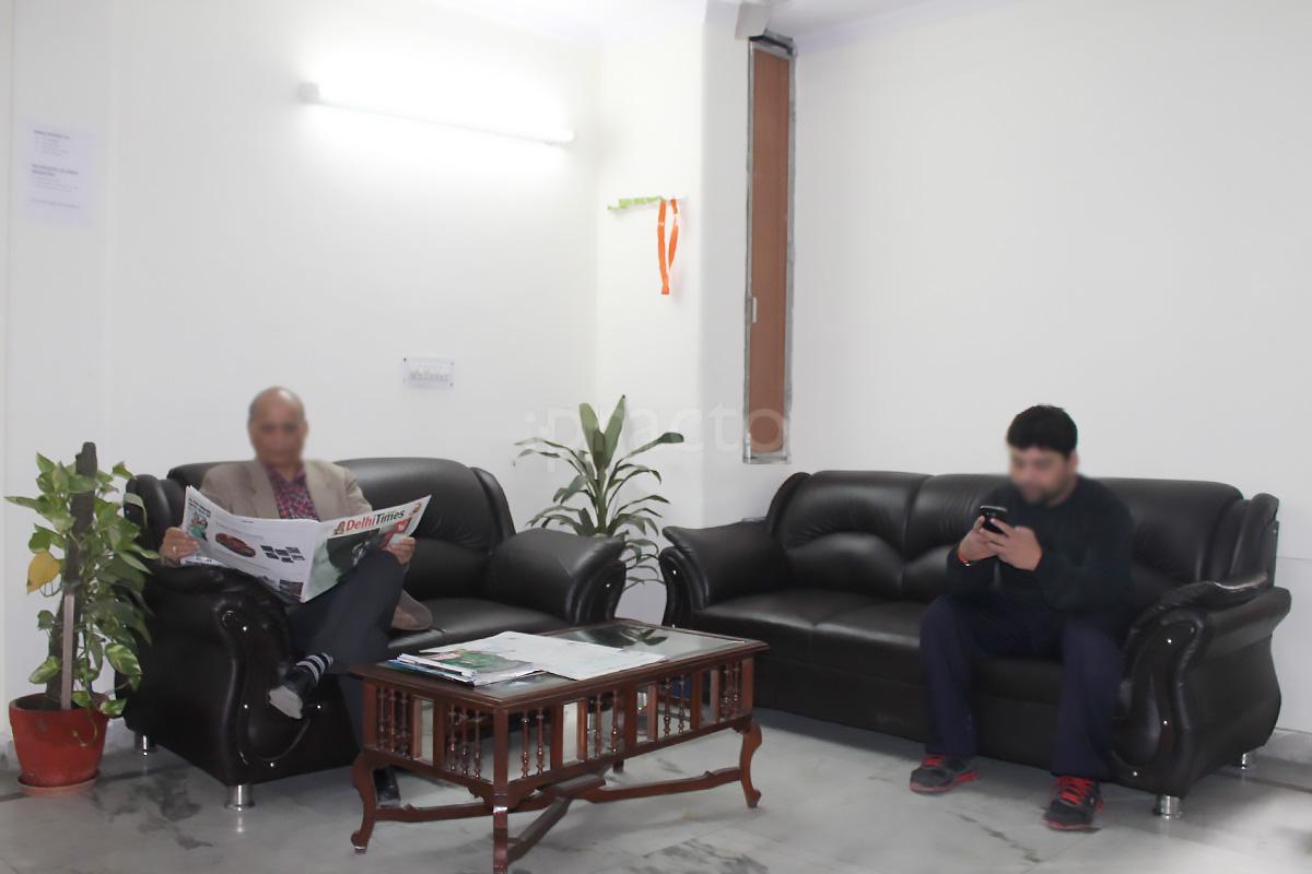 Waiting Area at A2Z Physiotherapy Centre Sector 50 Noida