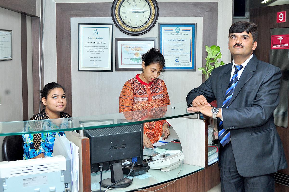 Reception at Aakash Hospital Malviya Nagar Delhi