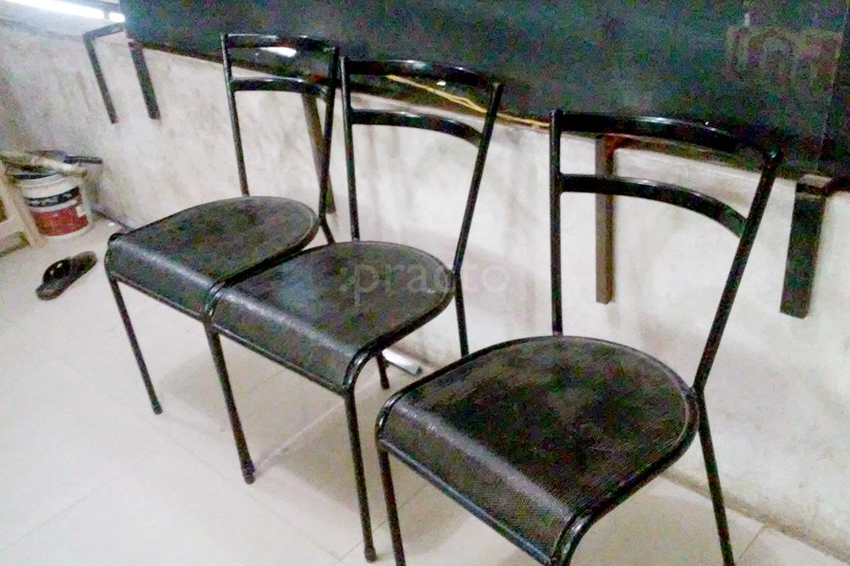 Waiting Area at Aashish Dental Clinic Peelamedu Coimbatore