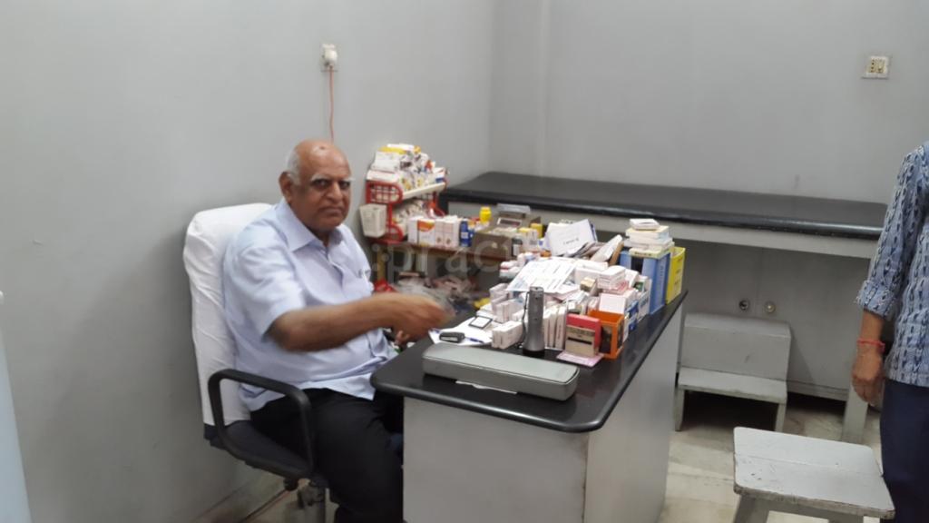 Adarsh Clinic Raja Park Colony Jaipur