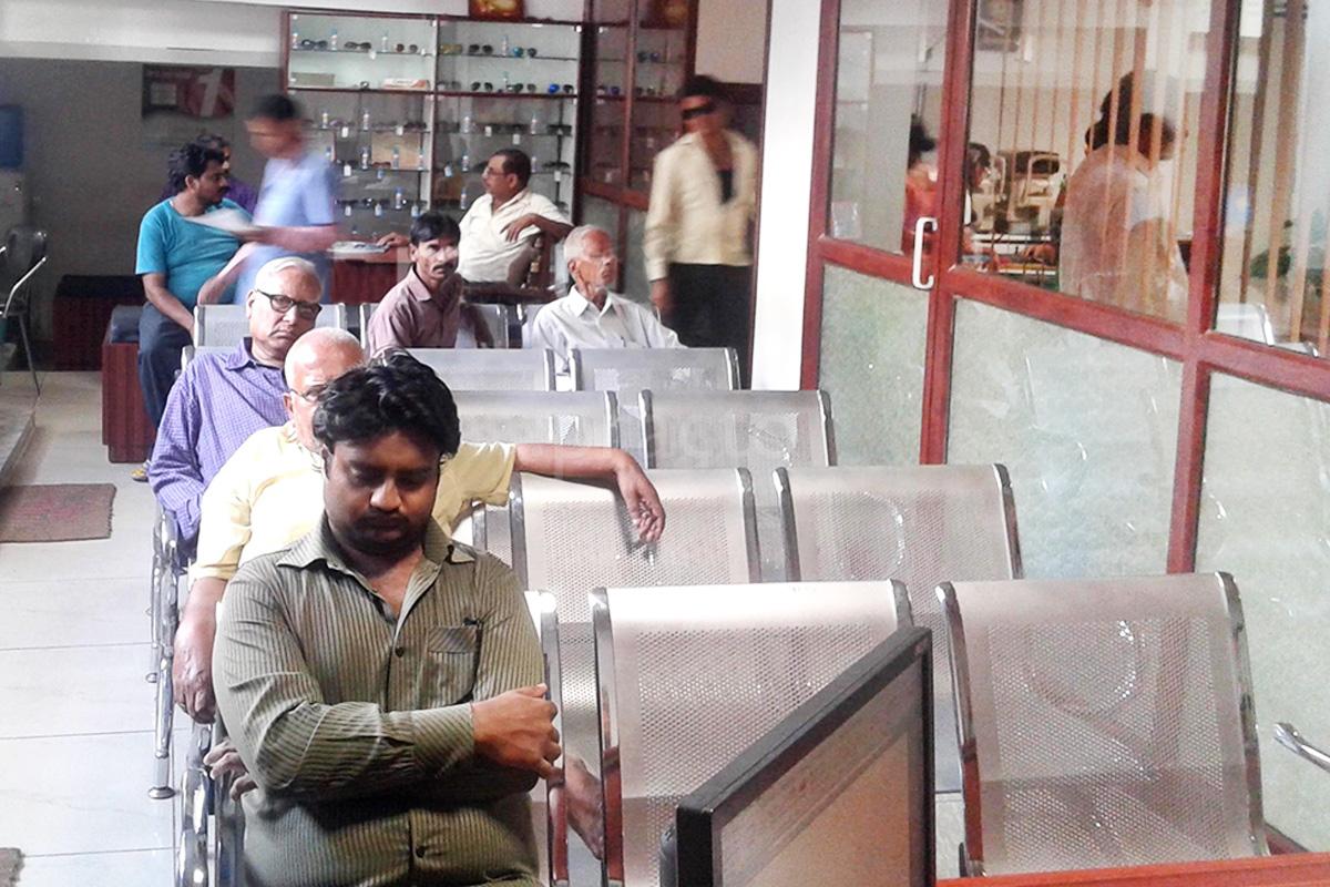 Waiting Area at Aditya Eye Care Rambagh Kanpur