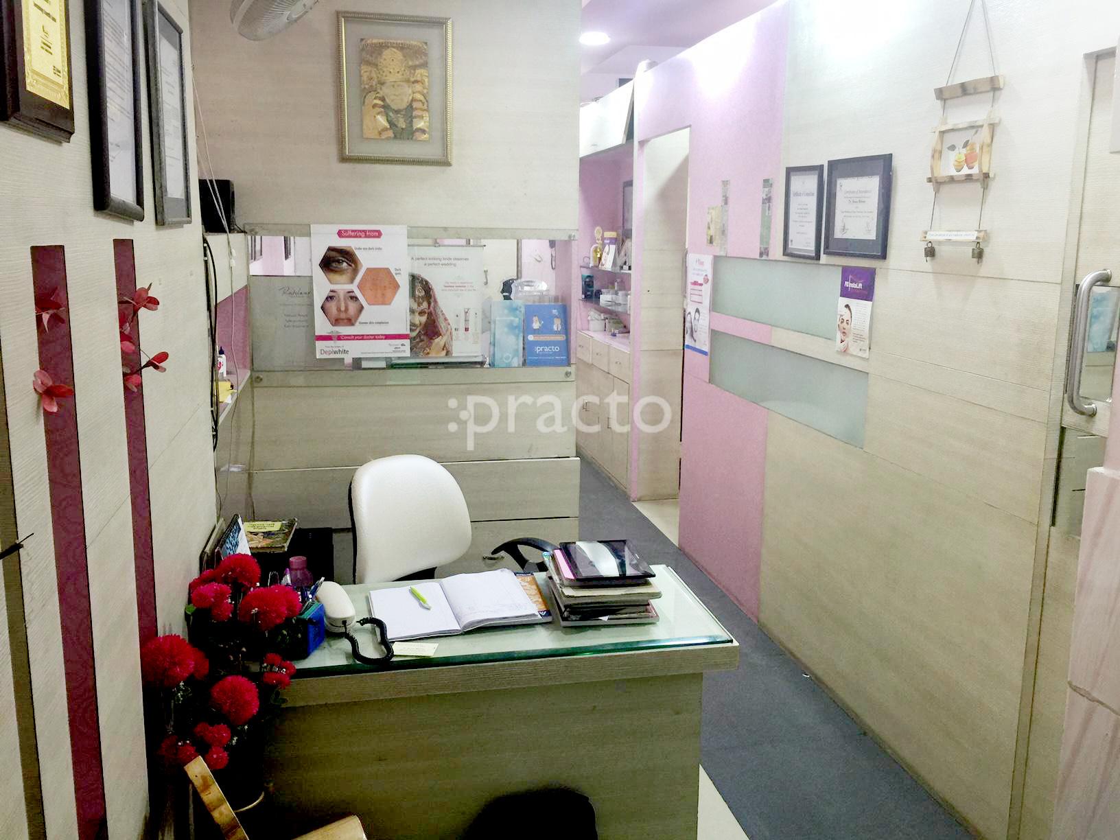 Reception at Advanced Skin Hair And Laser Centre Aliganj Lucknow
