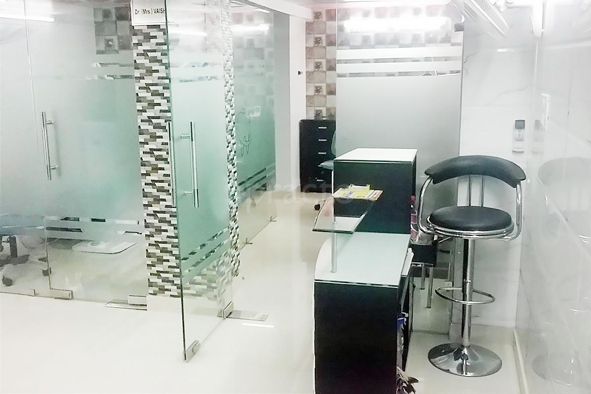 Reception at Aggarwal Dental Kamla Nagar Delhi