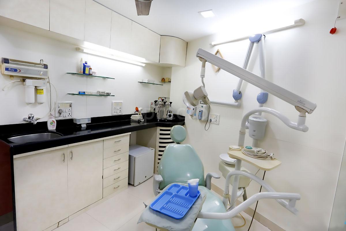 OPD/Ward at Dr sonal's All Smiles Dental Clinic Santacruz West Mumbai