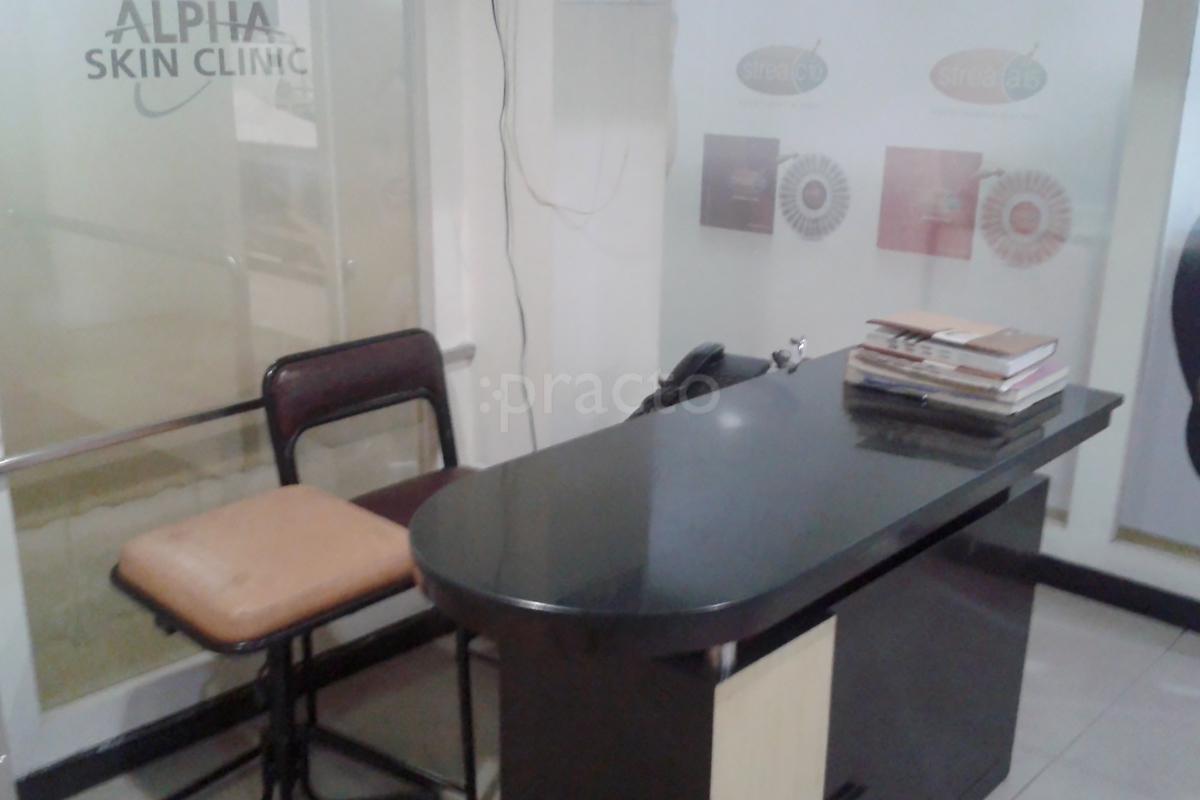 Reception at Dr. Vasundhra's Clinic Sapna Sangeeta Indore