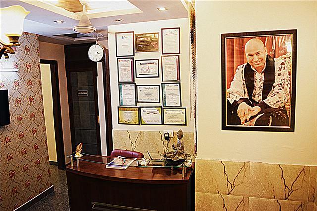 Alreja Dental Arts Kalkaji Delhi