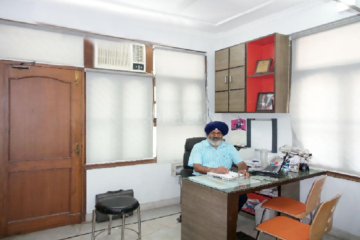 OPD/Ward at Amrit Clinic New Rajendra Nagar Delhi