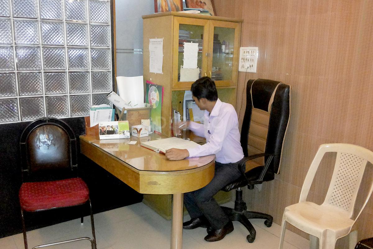 Reception at Anand Medicare & Hospital Nerul Navi Mumbai