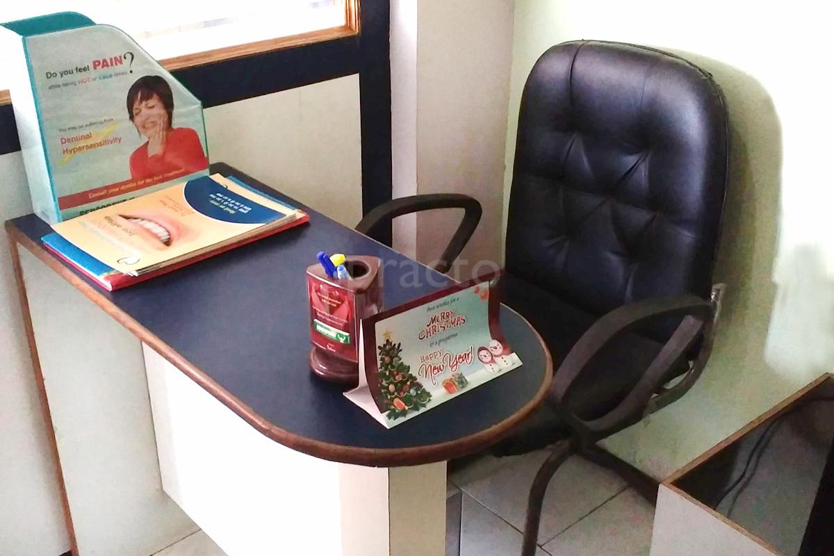 Reception at Anand Multispeciality Dental Clinic Baghmugalia Bhopal