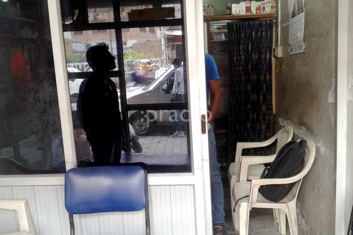 Entrance at Anant Clinic Harsh Nagar Kanpur
